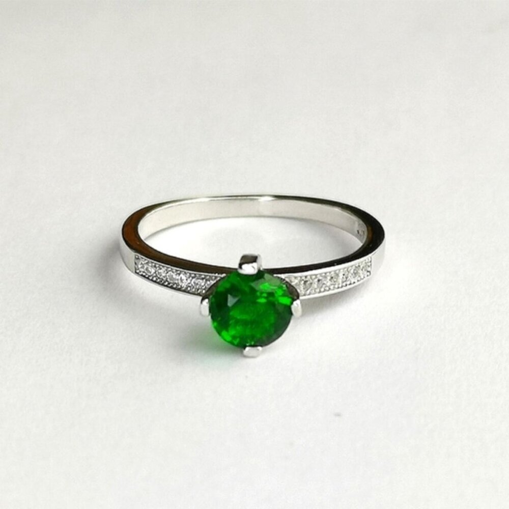 Emerald solitaire ring in Sterling Silver and White Sapphire size 7